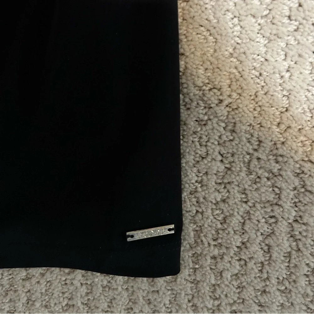 Ivanka Trump Black Tank Top‎ with Round Neckline - Picture 2 of 7